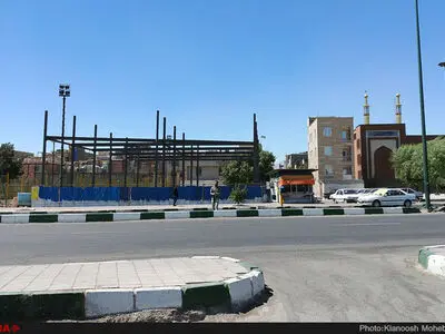 غصب معبر بمنظور ساخت‌وساز در محله نعمت‌آباد/ عبور و مرور مردم مختل شده‌است