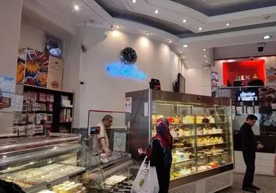 کاهش تقاضای شیرینی در آستانه یلدا / افزایش ۳ برابری قیمت تخم مرغ و روغن