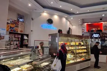 کاهش تقاضای شیرینی در آستانه یلدا / افزایش ۳ برابری قیمت تخم مرغ و روغن