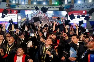 23000 دانشجوی غیرایرانی در دانشگاه آزاد + اینفوگرافیک