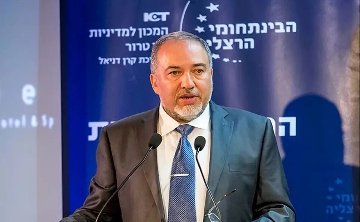 لیبرمن خواستار خروج ارتش اسرائیل از غزه شد
