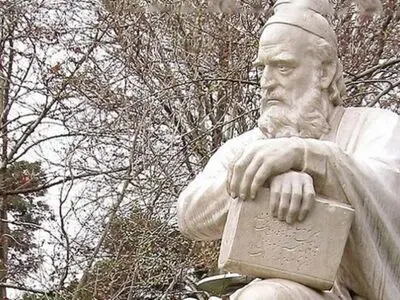 ساخت تندیس علامه امینی، خیام و نظامی تا پایان سال