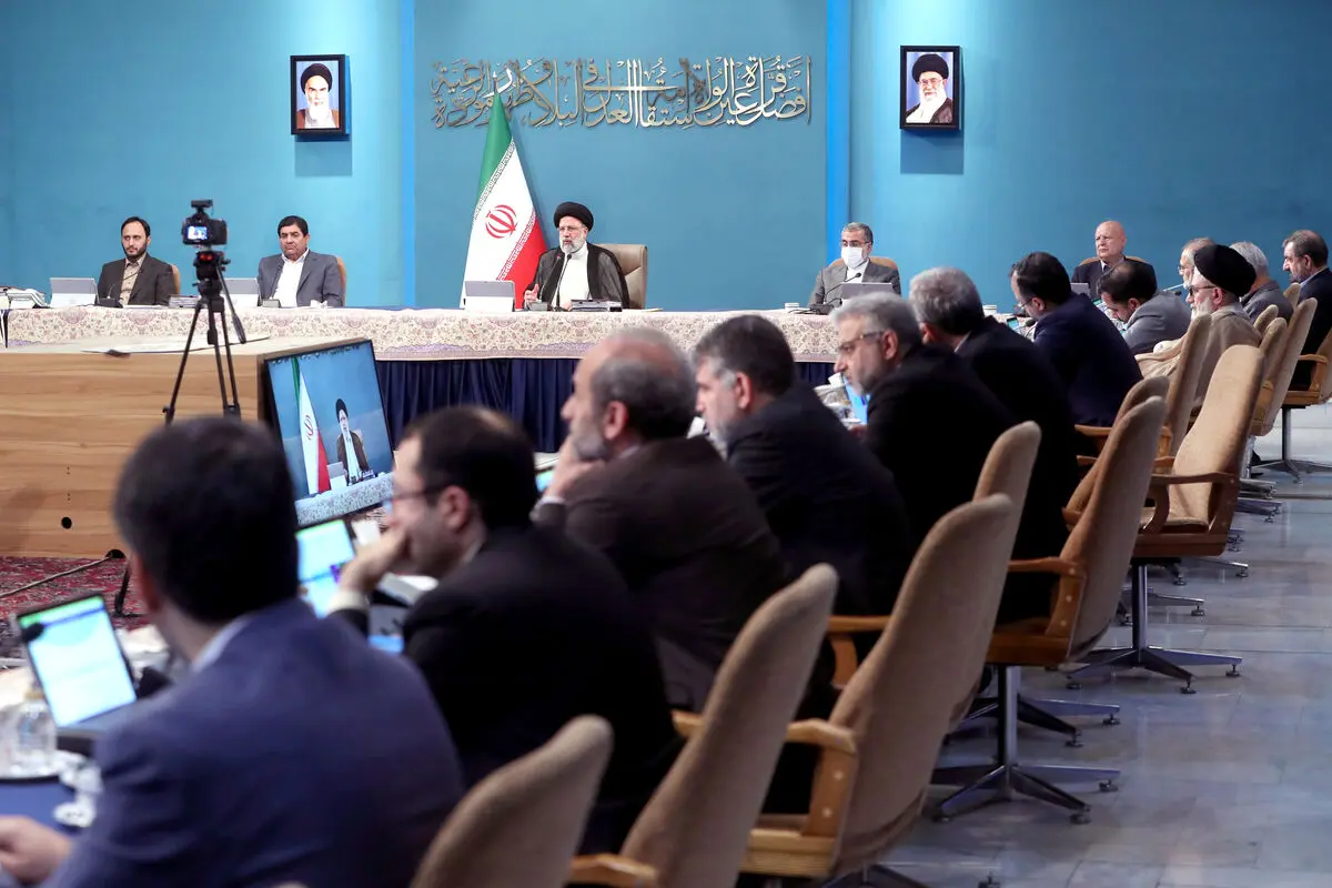  Gov’t to seriously pursue stability in economy: President