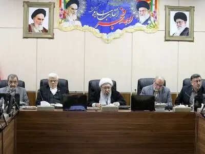 تاکید رئیس مجمع تشخیص مصلحت نظام بر اهتمام دولت در تامین اقلام معیشتی و مایحتاج مردم