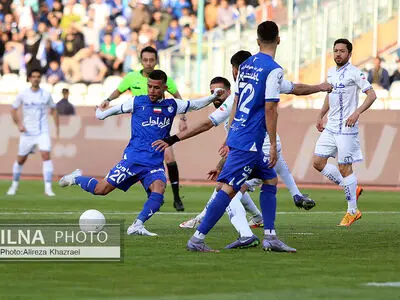  بیانیه باشگاه استقلال: گل گهر به دنبال شکستن رکورد بیانیه است/ اشتباهات داوری نبود، صدرنشین لیگ بودیم 