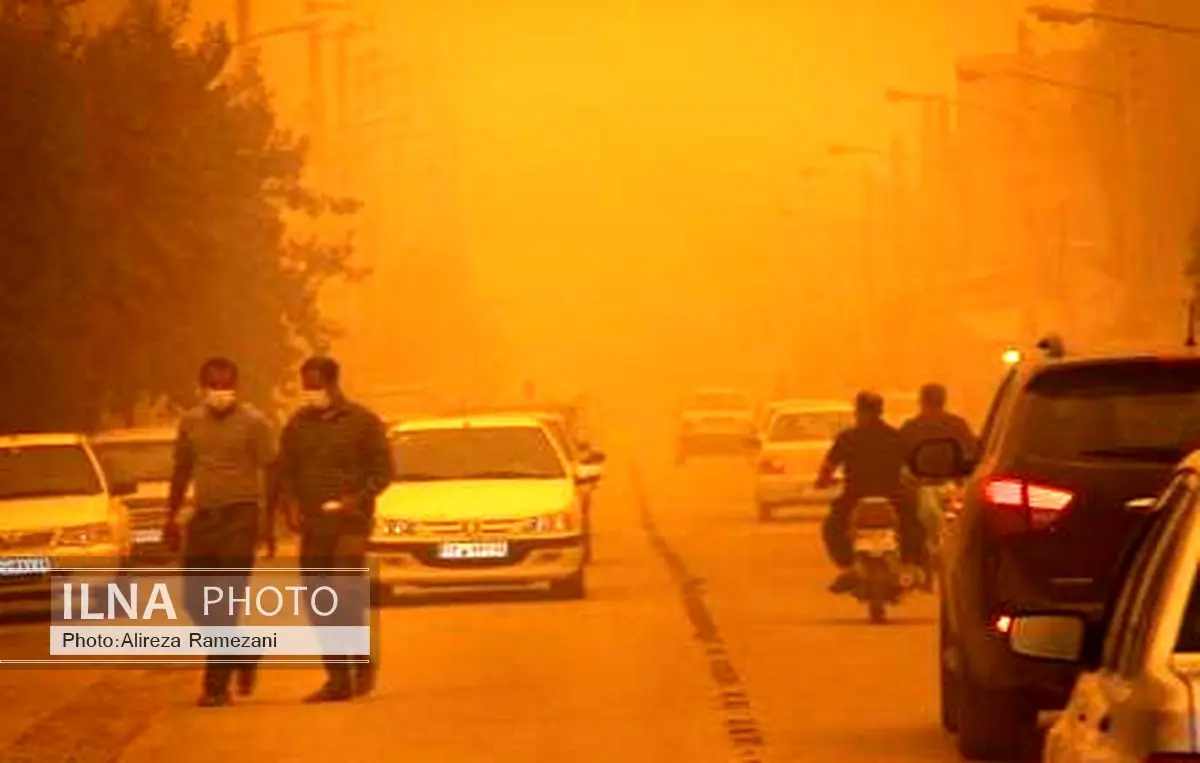 گردوغبار آسمان کرمانشاه را فرا گرفت
