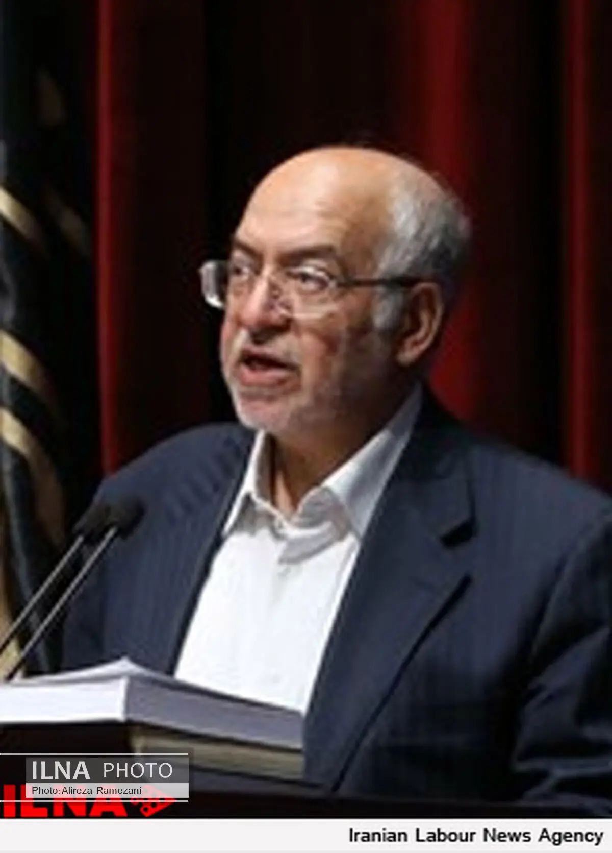 سهم فرش از صادرات افزایش می یابد