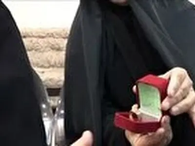 اهدای حلقه نامزدی شهید سیفی به جبهه مقاومت