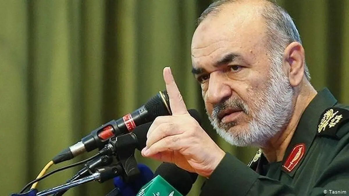 ملت ایران در ۲۲ بهمن ثابت کردند که مسیر انقلاب را با قدرت ادامه می‌دهند