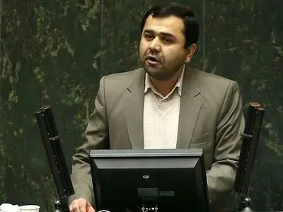 سلطانی‌فر بدون کمترین حاشیه‌پردازی عملکرد موفقی داشته است/ او نگاه ویژه‌ای به ورزش استان و زیرساخت‌های کشور دارد