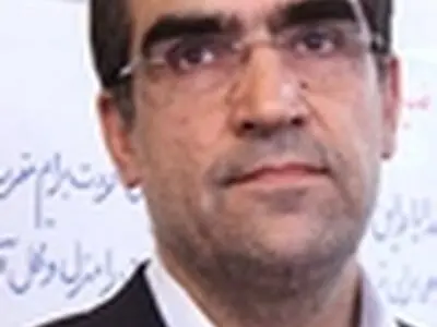 عیادت وزیر بهداشت از مدیر بیمارستان ضیائیان