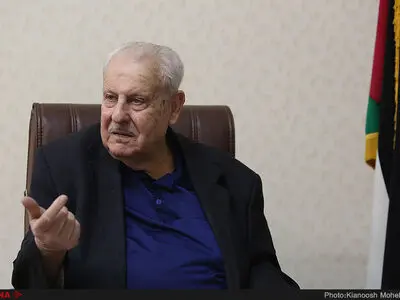 مطمئنم آمریکا و سی‌آی‌ای و موساد پشت اتفاقات اخیر بندر الفجیره هستند