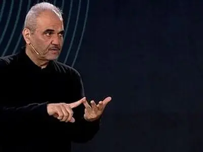 رضا عنایتی: هرکه می خواهی باش فقط خیابانی نباش!