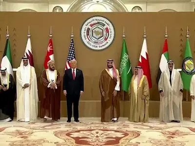 سیاست دیپلماتیک ترامپ به گفت‌و‌گوی سازنده با ایران کمک می‌کند