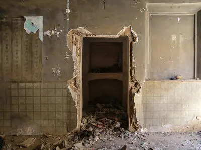 انباشت زباله در مناطق تاریخی یزد/ هشدار مسئولان شهری درباره به خطر افتادن سلامت شهروندان با افزایش حجم فاضلاب منطقه 
