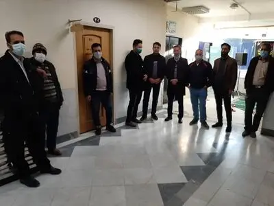 مراجعه‌ی نیروهای مخابرات اصفهان به فرمانداری در اعتراض به حذف اثرانگشت و اخراج نیروها