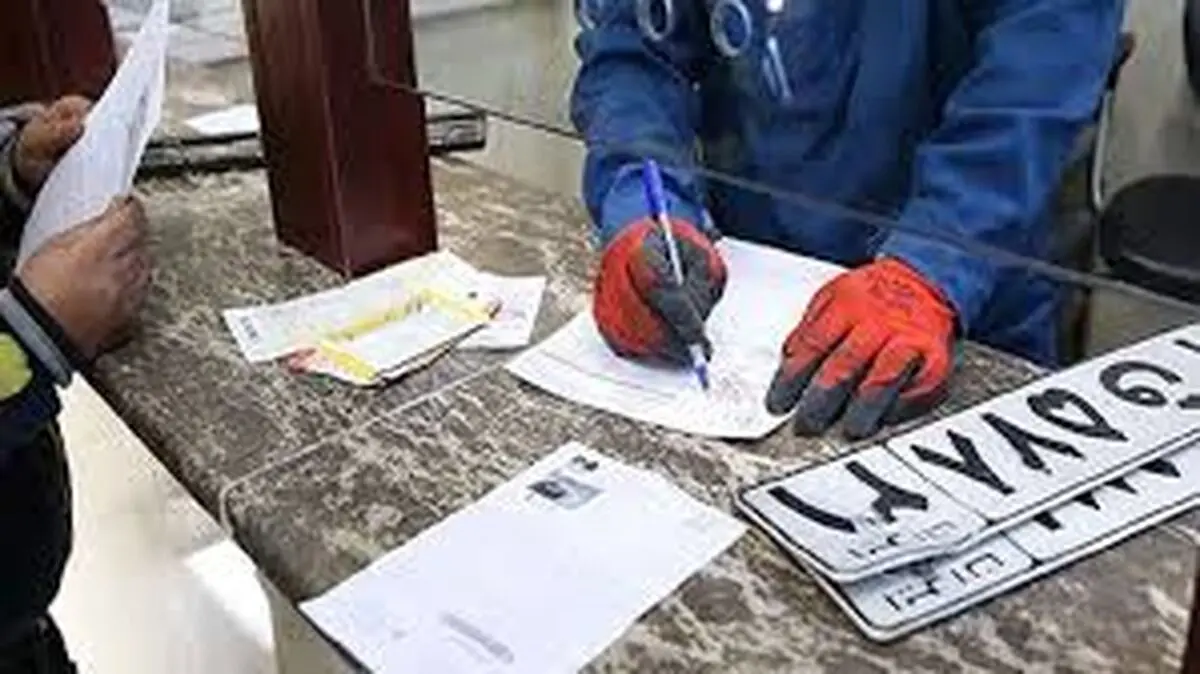ترکش‌ها به مراکز تعویض پلاک هم اصابت کرد، اما ارائه خدمات متوقف نشد 