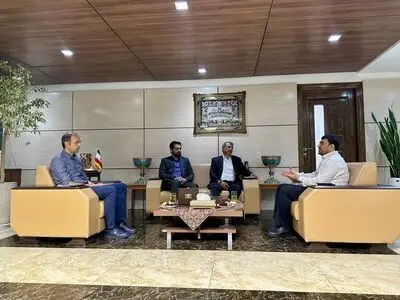 نشست مدیرعامل شرکت مس و نماینده رفسنجان با پورمحمدی و نویدکیا
