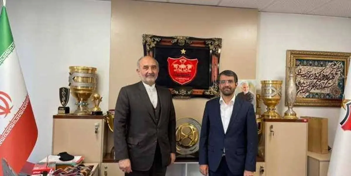 حضور مدیرکل تشریفات وزارت امور خارجه در دفتر باشگاه پرسپولیس