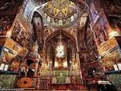 پیام تبریک استاندار اصفهان به‌مناسبت میلاد حضرت عیسی مسیح(ع) و سال نو میلادی