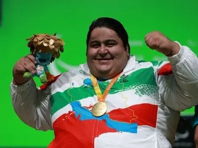 از شایعه برگزار نشدن بازی‌های پارالمپیک تا بالای سر رفتن ببر سیبری از سوی سیامند رحمان