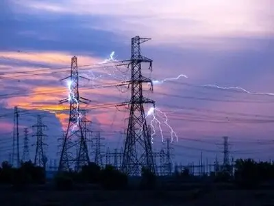 پیش‌بینی کسری ۲۵ هزار مگاواتی؛ برای سال آینده / اقتصاد برق بیمار است