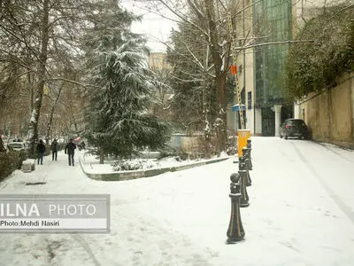 پیش‌بینی بارش شدید برف در تهران در روزهای یکشنبه و دوشنبه/ توصیه‌های پلیس راهور به شهروندان 