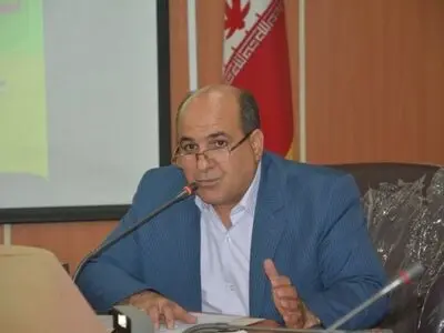 دولت معتقد است که بازنشستگان خودشان باید گلیم‌شان را از آب بیرون بکشند/ خط فقر از قامت مستمری‌بگیران بالاتر می‌زند
