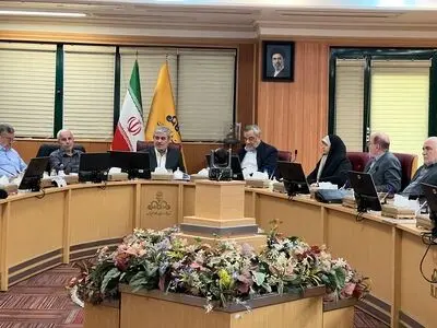 نشست نظارتی کمیسیون برنامه و بودجه با مدیران ارشد صنعت نفت و گاز