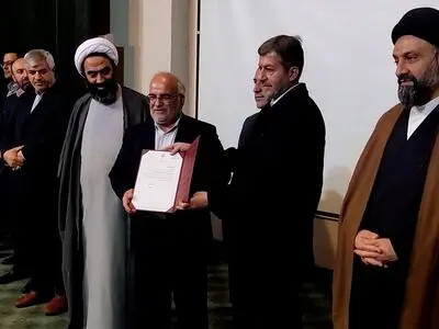اصغر هدایت فرماندار خمینی شهر شد
