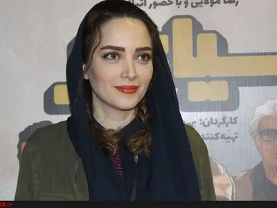 بهنوش طباطبایی و پدرام شریفی در یک اکران مردمی+عکس 