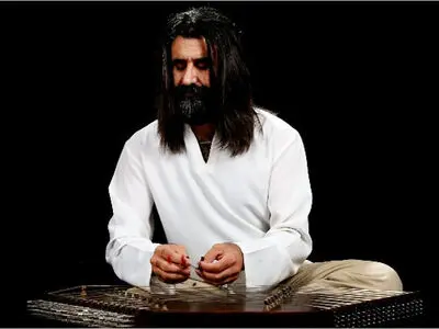 حسین پرنیا به «اتفاق ترانه» می پیوندد