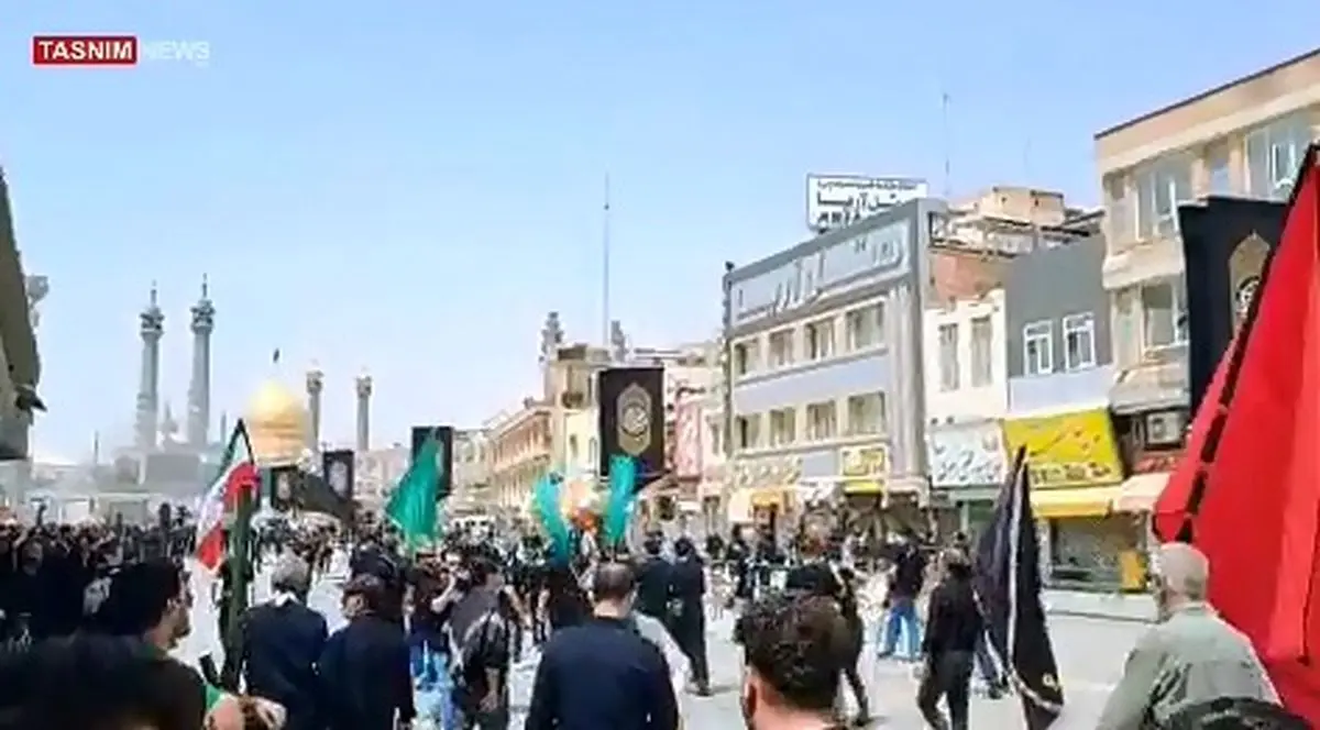 حرکت دسته‌های عزاداری به سمت حرم حضرت معصومه(س) در تاسوعای حسینی + فیلم