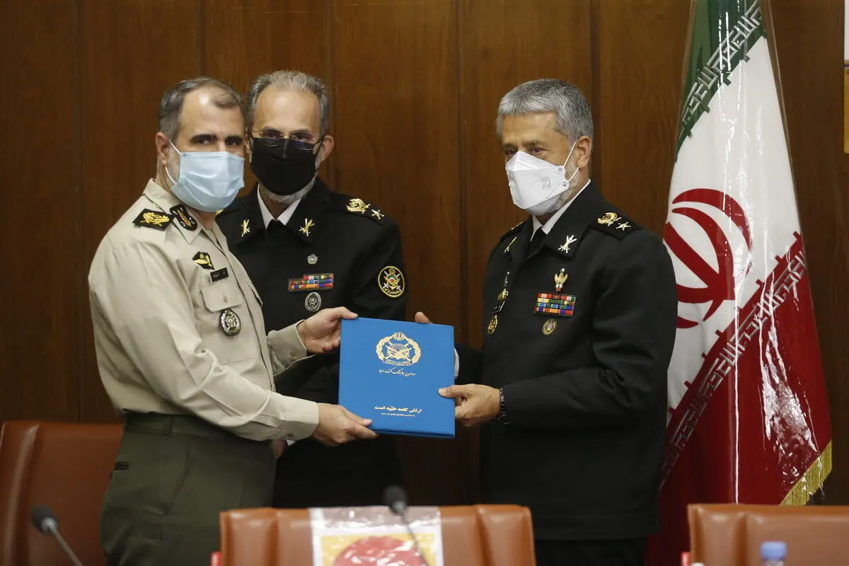 آیین نصب درجه سرتیپ دومی تعدادی از افسران ستاد ارتش برگزار شد