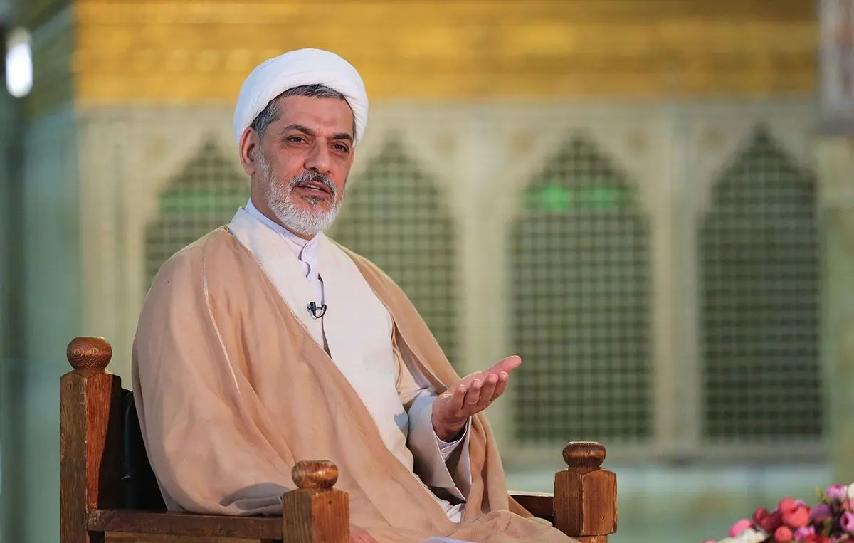 آمار بالای طلاق فاجعه است/ مرد باید بدون غیرت ورزی بی‌جا از ولنگاری جلوگیری نماید