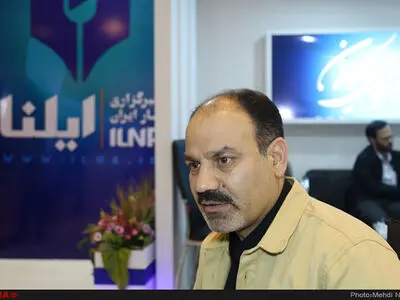 هنر شغل نیست/ برای فارغ‌التحصیلان کار نداریم