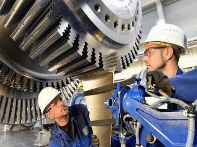 نقش کلیدی آموزشهای مهارتی در کاهش نرخ بیکاری و افزایش بهرهوری نیروی کار