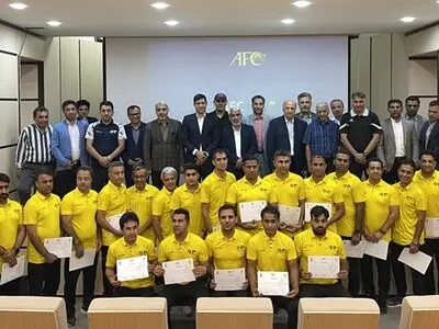  حضور مهدی طارمی در اولین دوره‌ مربیگری فوتبال درجه‌ A آسیا در بوشهر +عکس 