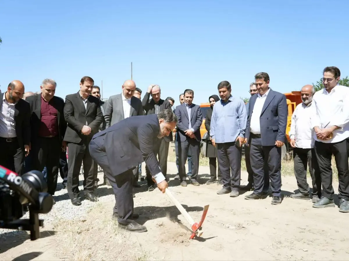 عملیات احداث پارک ۳ هکتاری «ایرانِ جان» آغاز و ایستگاه انتقال زباله افتتاح شد