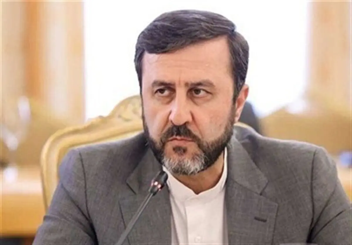 ایران مقتدر ایستاده است
