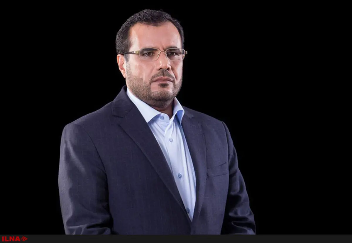 قیمت‌گذاری خودرو بر مبنای ۵ درصد حاشیه بازار عادلانه نیست/ خودروسازان حتی هیجانات بازار را هم در کنترل خودشان دارند