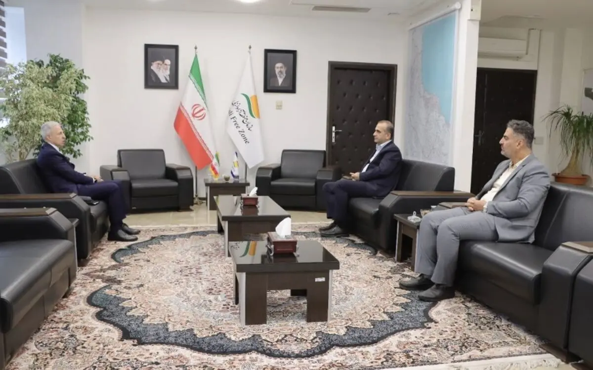 سرکنسول جمهوری اسلامی ایران در گوانگجو با طاعتی‌مقدم دیدار کرد