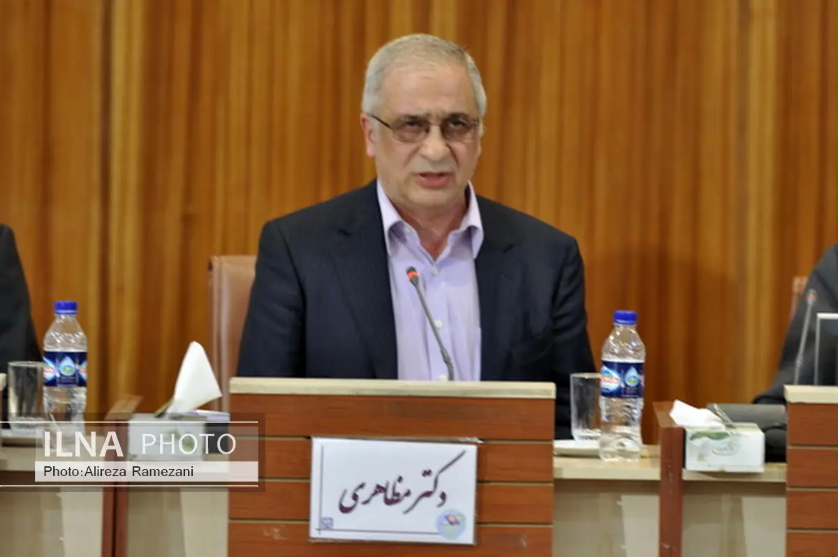 رشد 20 درصدی نقدینگی در سال 95 / دولت، تدبیر کند
