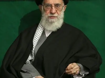 مسئولان کشورمان به چه انگشترهایی علاقه دارند