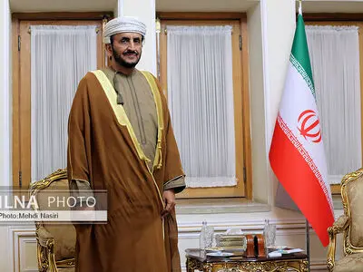 دیدار معاون وزیر خارجه عمان با وزیر امور خارجه ایران