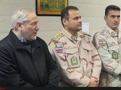 تأکید مشاور عالی فرماندهی کل قوا بر افزایش تعامل بین نیروهای مسلح/ مرزداران با مرزنشینان با رأفت اسلامی برخورد کنند