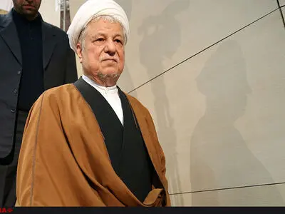 رییس‌جمهور نیجریه درگذشت آیت‌الله هاشمی را تسیلت گفت