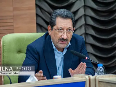 بسته مشوق صادرات تصویب شد/ پیش فروش ارز بدون بروکراسی باشد