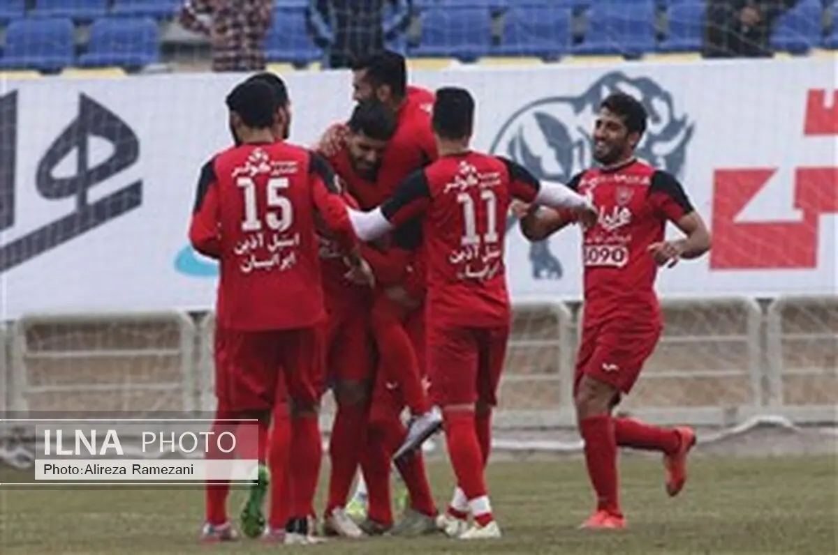 بازگشت مربی کروات در روز غیبت ملی پوشان