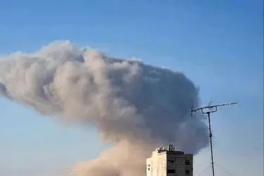 حمله هوایی به مسجدسلیمان؛ تخریب استخر کارگر و آسیب به مدرسه رضوان